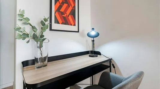 Apartments in Valencia Ciutat Vella - photo 5