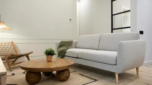 Apartments in Barcelona Ciutat Vella - photo 5