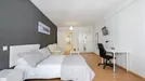 Room for rent, Alcalá de Henares, Comunidad de Madrid, &lt;span class=&quot;blurred street&quot; onclick=&quot;ProcessAdRequest(9280958)&quot;&gt;&lt;span class=&quot;hint&quot;&gt;See streetname&lt;/span&gt;[xxxxxxxxxxxxx]&lt;/span&gt;