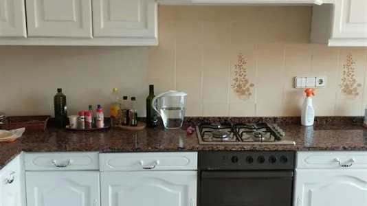 Rooms in Valencia Extramurs - photo 4