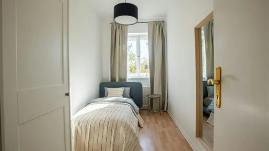 Apartments in Berlin Charlottenburg-Wilmersdorf - photo 4