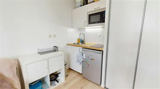 Apartments in Lyon - photo 5