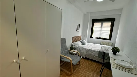 Rooms in Madrid Carabanchel - photo 6