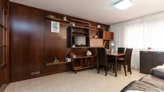 Rooms in Cornellà de Llobregat - photo 5