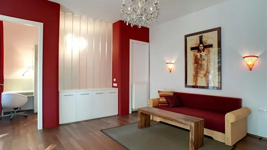 Apartments in Wien Mariahilf - photo 2