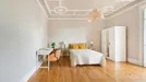 Room for rent, Lisbon (region), &lt;span class=&quot;blurred street&quot; onclick=&quot;ProcessAdRequest(12404242)&quot;&gt;&lt;span class=&quot;hint&quot;&gt;See streetname&lt;/span&gt;[xxxxxxxxxxxxx]&lt;/span&gt;