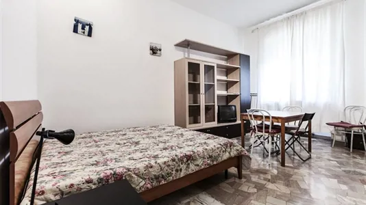 Apartments in Milano Zona 6 - Barona, Lorenteggio - photo 2