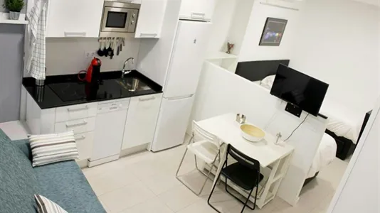 Apartments in Madrid Chamberí - photo 6
