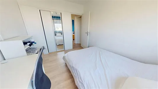 Rooms in Lyon - photo 2