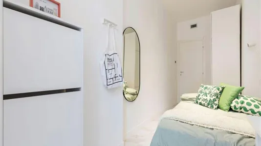 Rooms in Milano Zona 5 - Vigentino, Chiaravalle, Gratosoglio - photo 2