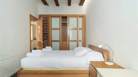 Apartments in Barcelona Ciutat Vella - photo 7