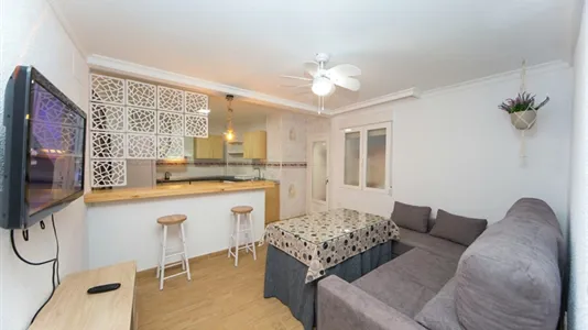 Rooms in Granada - photo 9