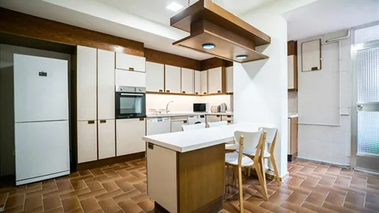 Rooms in Madrid Chamartín - photo 5