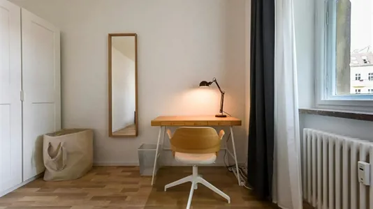 Rooms in Berlin Friedrichshain-Kreuzberg - photo 3