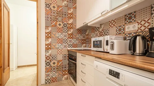 Rooms in Barcelona Eixample - photo 9