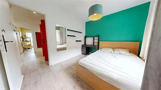 Rooms in Grenoble - photo 2