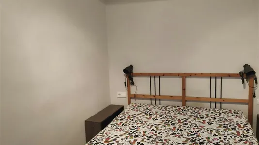 Apartments in Barcelona Ciutat Vella - photo 2