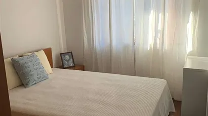Room for rent in Porto (Distrito)