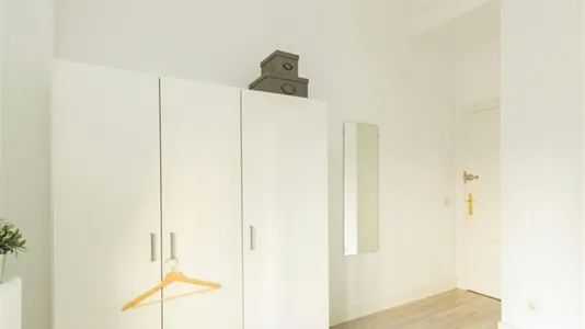 Rooms in Madrid Chamberí - photo 3