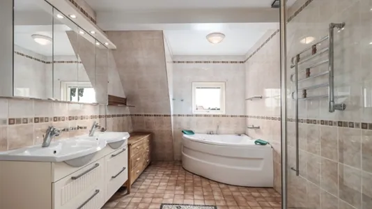 Apartments in Husie - photo 10