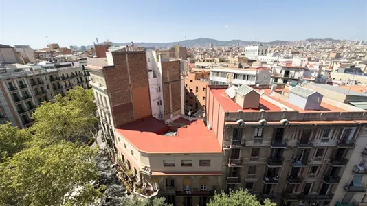 Rooms in Barcelona Ciutat Vella - photo 5