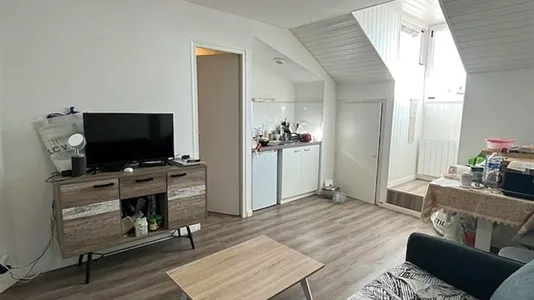 Apartments in Lyon - photo 3