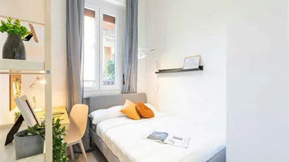 Room for rent in Milano Zona 6 - Barona, Lorenteggio, Milan