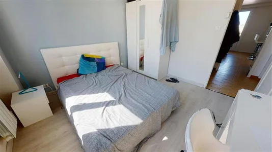 Rooms in Toulouse - photo 3