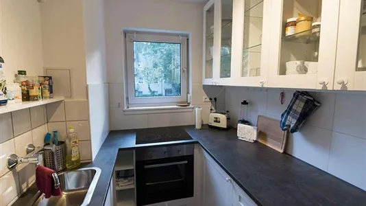 Rooms in Frankfurt Mitte-Nord - photo 5