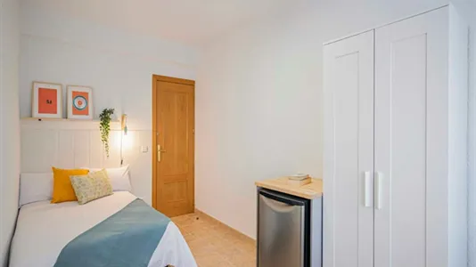Rooms in Madrid Tetuán - photo 2