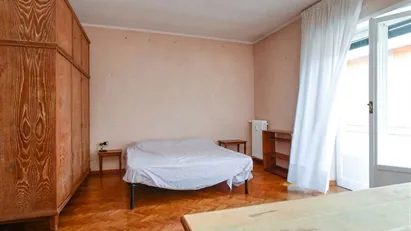 Room for rent in Roma Municipio VIII – Appia Antica, Rome