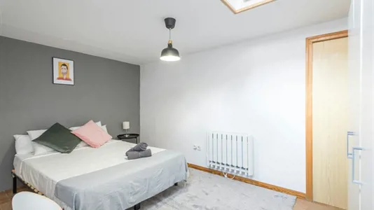 Rooms in Madrid Centro - photo 3