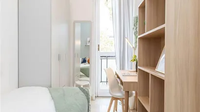 Room for rent in Milano Zona 5 - Vigentino, Chiaravalle, Gratosoglio, Milan