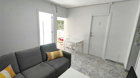 Rooms in Granada - photo 5