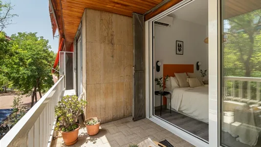 Rooms in Barcelona Eixample - photo 4