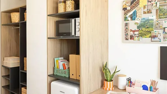 Rooms in Los Bermejales - photo 5