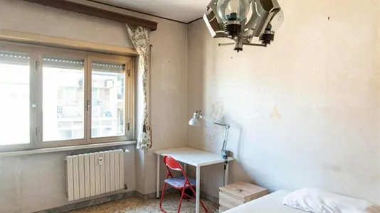 Rooms in Roma Municipio VIII – Appia Antica - photo 4