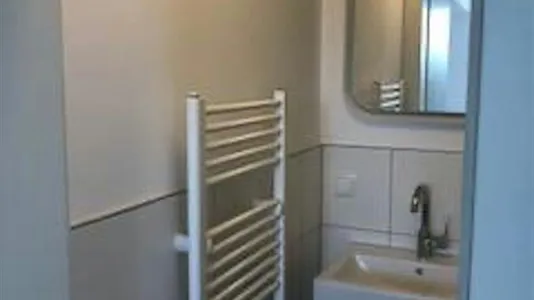 Apartments in Location is not specified - photo 9