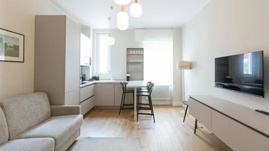 Apartments in Milano Zona 8 - Fiera, Gallaratese, Quarto Oggiaro - photo 2