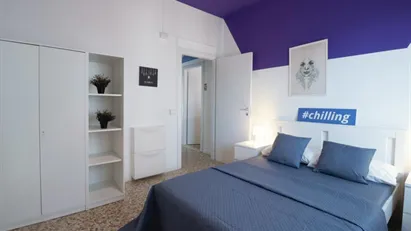 Room for rent in Pavia, Lombardia
