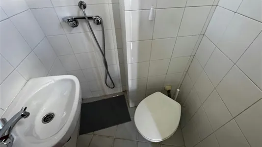 Rooms in Madrid Tetuán - photo 7