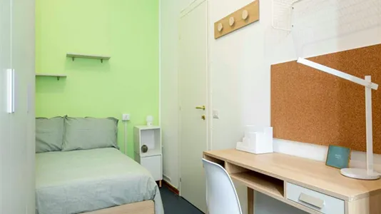 Rooms in Milano Zona 1 - Centro storico - photo 1