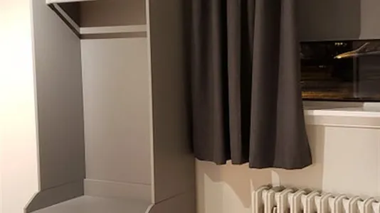 Rooms in Reykjavík Hlíðar - photo 10