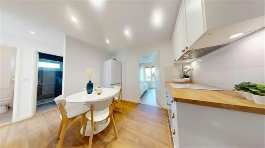 Rooms in Lyon - photo 5