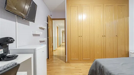 Rooms in Guadalajara - photo 4