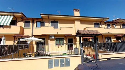 Apartments in Roma Municipio V – Prenestino/Centocelle - photo 1