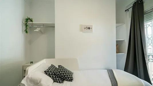 Rooms in Valencia L'Eixample - photo 5