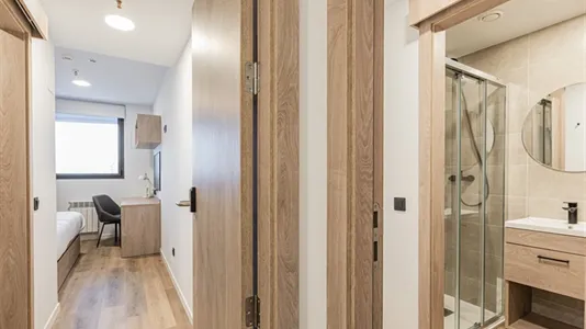 Rooms in Santander - photo 10