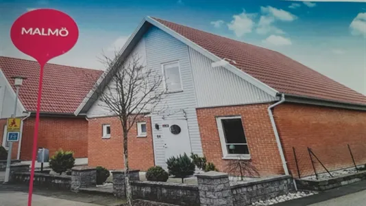 Houses in Oxie - photo 3