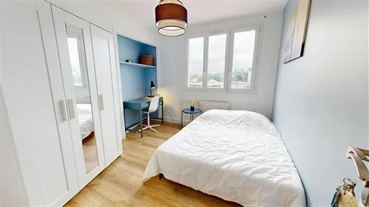 Rooms in Lyon - photo 2